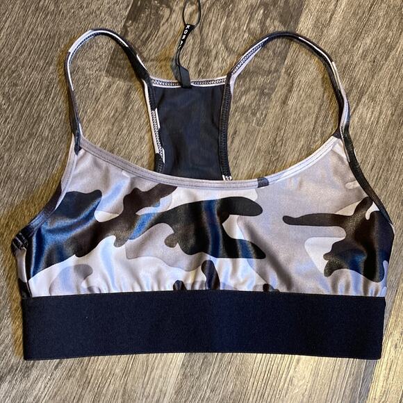NWT Koral Sweeper Sports Bra in Lead Camo Sz XS